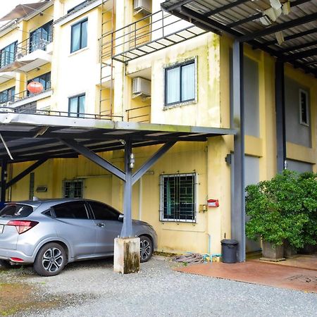 Hotel Chivapuri Trat Esterno foto