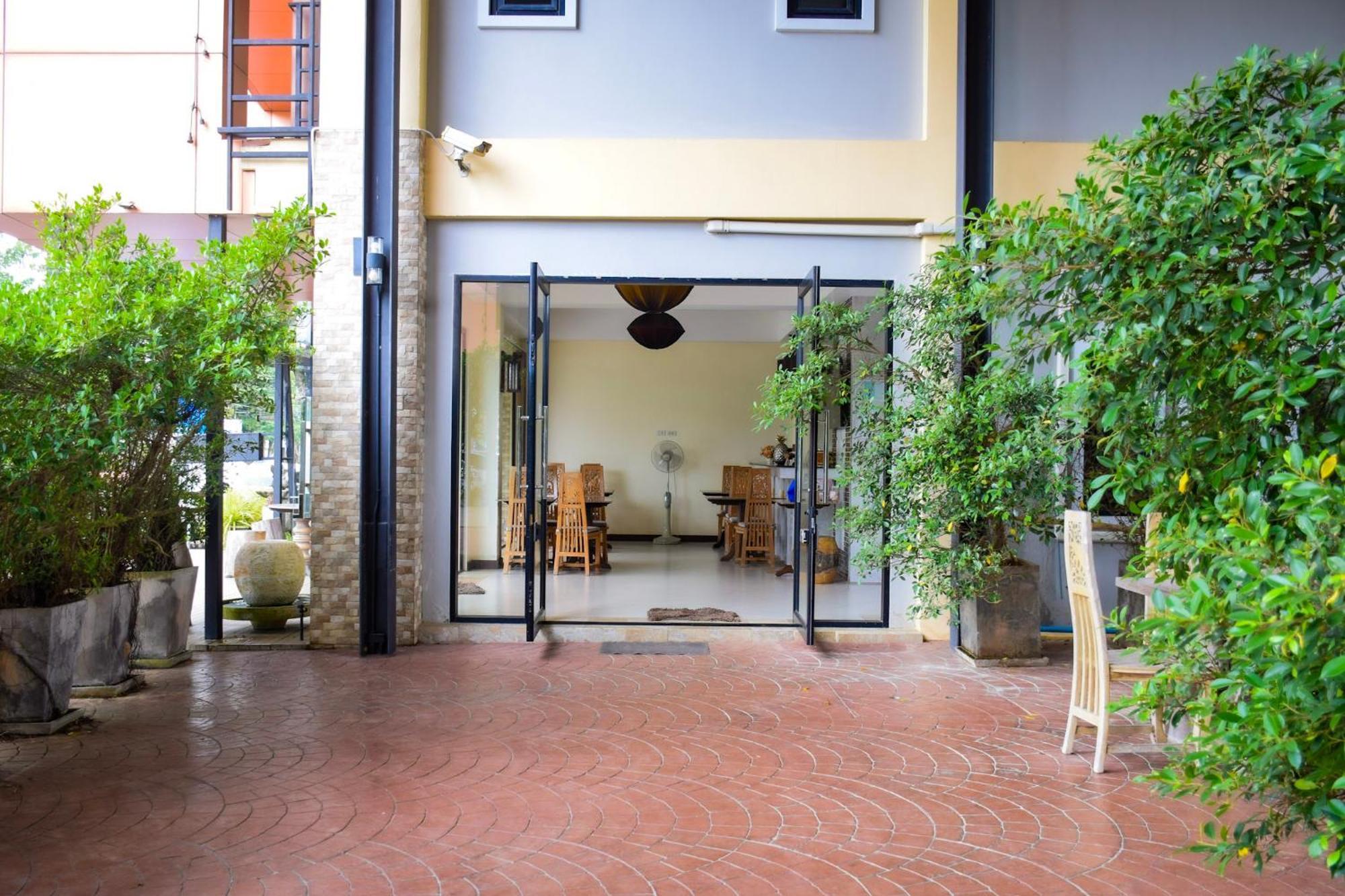 Hotel Chivapuri Trat Esterno foto