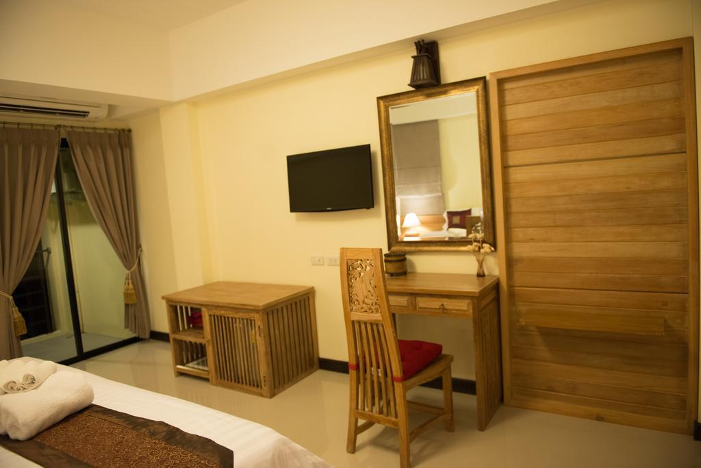 Chivapuri Trat Hotel Esterno foto